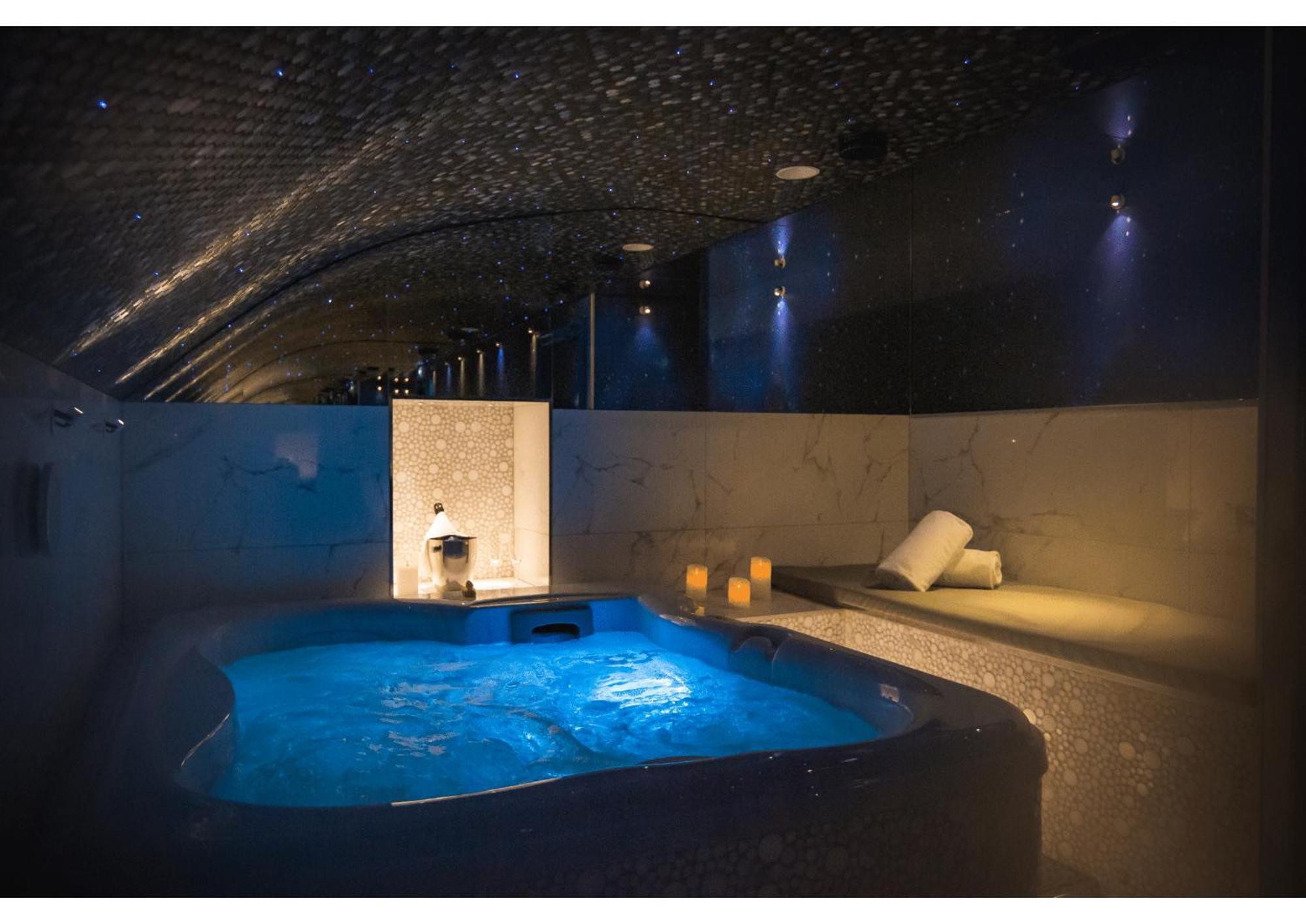 Secret De Paris - Hotel & Spa (Adults Only) Екстериор снимка
